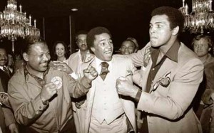 (Muhammad Ali, Sugar Ray Robinson y Sugar Ray Leonard)