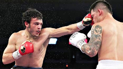 Julio César Chávez vs Brian Vera