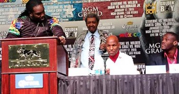 Duelo verbal de Stiverne y Wilder
