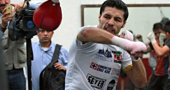 Jhonny González se prepara para medirse a Kazuki Hashimoto