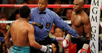 Bayless es el árbitro de Mayweather-Pacquiao