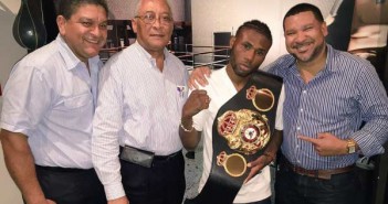 Nicholas Walters viaja el lunes a NY con su faja de Súper Campeón