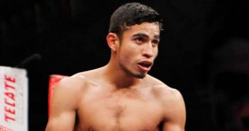 Julio Barraza vs Adrián ‘Chinito’ Young
