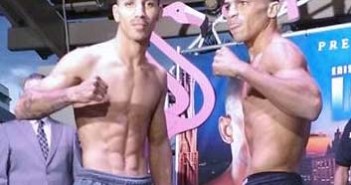 Cumplen con la báscula el campeón Emmanuel Rodríguez y el retador Eliecer Aquino, combate en ESPN en Hialeah, Florida