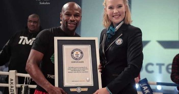 Mayweather establece récord Guinness en Rusia
