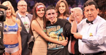 Leo Santa Cruz se impone por decisión unánime a Rafael Rivera
