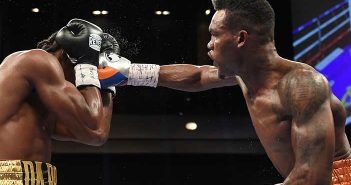 Jermell Charlo se impuso a John Jackson en el octavo
