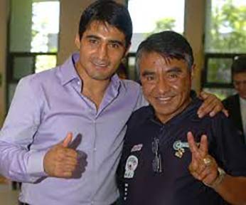 Morales y su padre "Olivaritos"