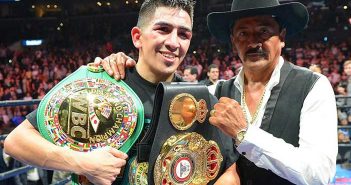 El CMB ordena el Leo Santa Cruz vs Gary Russell Jr. Leo Santa Cruz junto a su padre
