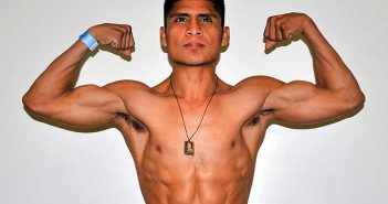 “Tecuala” Argumedo luce fuerte y veloz para su defensa mundialista FIB este sábado en Tepic