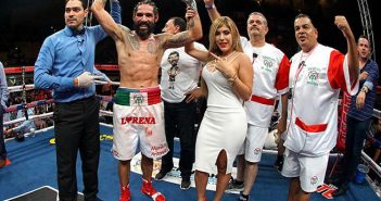 Antonio Margarito se impuso a Carson Jones tras una polémica decisión técnica