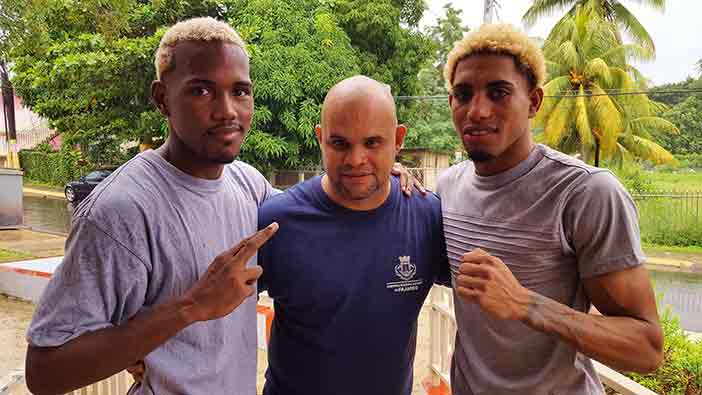 Alfredo Santiago, Anthony Otero y Subriel Matthew (Foto: Esdel Palermo)