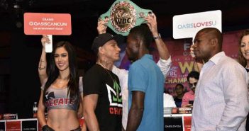 Berchelt vs Awuku cara a cara Berchelt vs Awuku