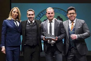Javier Castillejo fue uno de los premiados (Foto J.L.Recio)