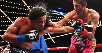Antonio Lozada Jr. noquea en el décimo a Félix Verdejo Antonio Lozada Jr. golpea a Félix Verdejo (Foto: Top Rank)