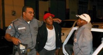 SOSPECHOSO O RARO, PERO SACARON A ESTA GENTE Y AYUDÓ LA MEDIA