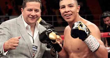 Jaime Munguía será el nuevo rival de Sadam Ali el 12 de mayo Fernando Beltrán y Jaime Munguía