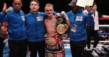 Hekkie Budler destronó a Ryoichi Taguchi en Japón Hekkie Budler