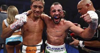Masayuki Ito se coronó campeón tras ganar al “Pitufo” Díaz Masayuki Ito y "Pitufo" Díaz (Foto: Mikey Williams / Top Rank)