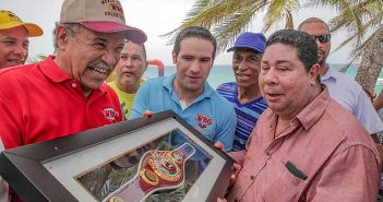 Coronan a Wilfredo Gómez ‘Campeón Honorífico de la Organización Mundial de Boxeo’ Wilfredo Gómez