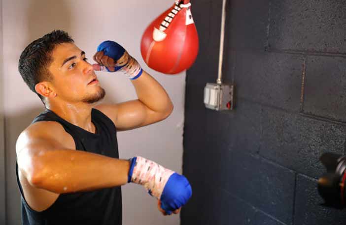 Joseph "Jojo" Díaz (Tom Hogan-Hogan Photos / Golden Boy Promotions)