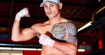 “Micky” Román a tope para su guerra con el “Gusano” Rojas Miguel "Mickey" Román (Fotos: Mikey Williams/Top Rank)