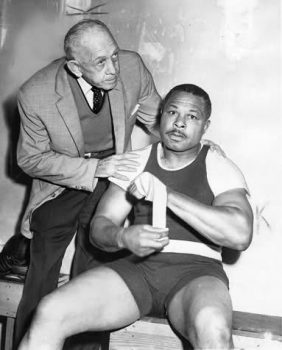 ARCHIE MOORE Y JACK KEARNS