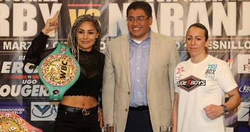Fresnillo al rojo vivo con la guerra México vs España Mariana "Barby" Juárez vs Eva María Naranjo