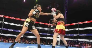 Mariana ‘Barby’ Juárez se impone a la española Eva María Naranjo Marian "Barby" Juárez vs. Eva María Naranjo (Promociones del Pueblo)