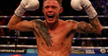 Charlie Edwards deja vacante el cinturón mosca del CMB Charlie Edwards