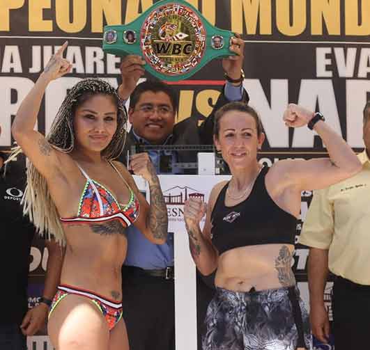 Mariana "Barby" Juárez vs Eva María Naranjo en el pesaje