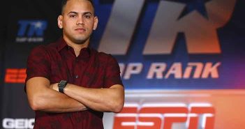 Robeisy Ramírez en revancha frente a Adán Gonzáles el 2 de julio Robeisy Ramírez (Mikey Williams / Top Rank)