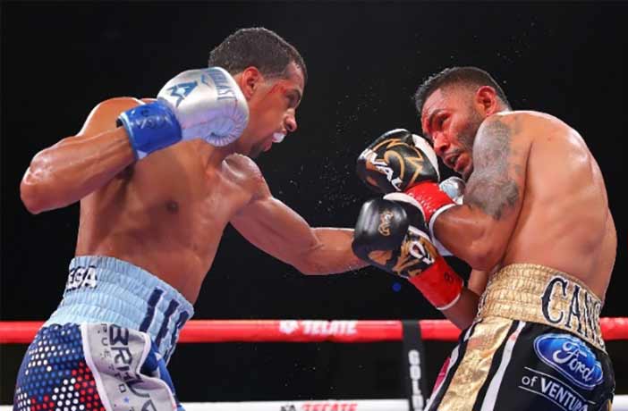 Alberto Machado vs Andrew Cancio (Foto: Tom Hogan/Golden Boy)