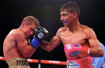 Elwin Soto vs "Tito" Acosta (Foto: Tom Hogan/Golden Boy)