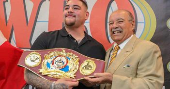 Futuro de Andy Ruiz, dudas sobre Eddy Reynoso y el error de GGG Andy Ruiz y Paco Valcarcel (Foto: Víctor Planas / WBO