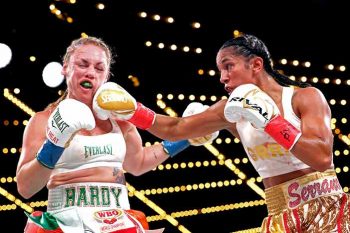AmandanSerrano vs. Heather Hardy (Foto: Ed Mullholland / Matchroom Boxing USA)