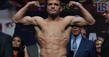 Derevyanchenko quiere pelear con Canelo en mayo