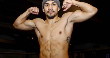 Teófimo podría ser campeón unificado con 23 años, ¿Devin Haney o Ryan Garcia podrán superarlo? Teófimo López (Mikey Williams/Top Rank)