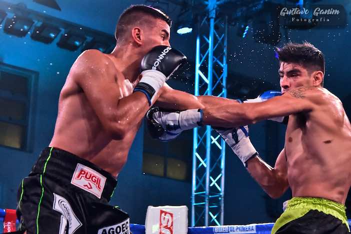 Luis Verón fulminó a Aquino (FOTO: GUSTAVO GANIM - ARGENTINA BOXING PROMOTIONS)