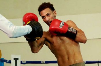 Jonathan López (Bryan Quiles / Fresh Productions Boxing)