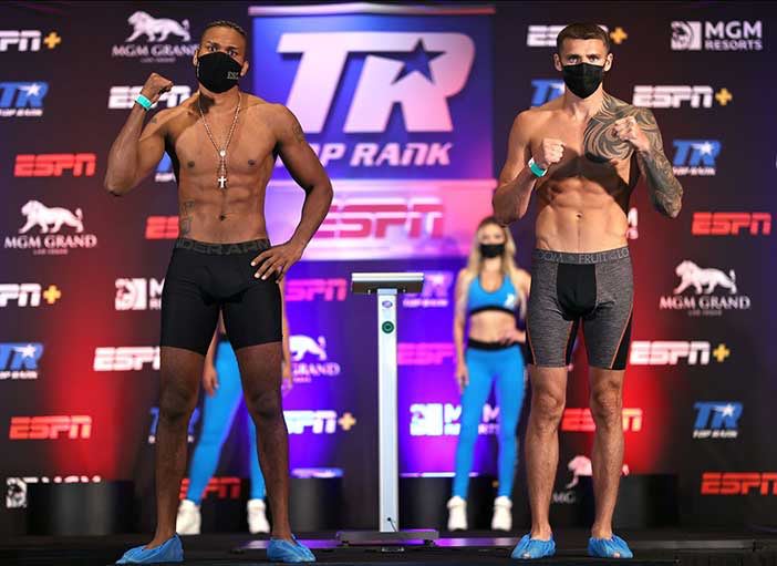 Eleider Alvarez vs. Joe Smith Jr.( Mikey Williams / Top Rank)
