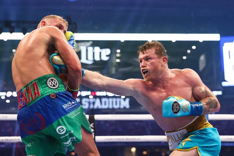 Canelo vs Saunders (Ed Mulholland)