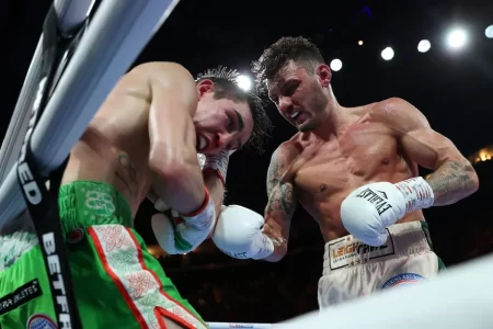 Leigh Wood vs Michael Conlan
