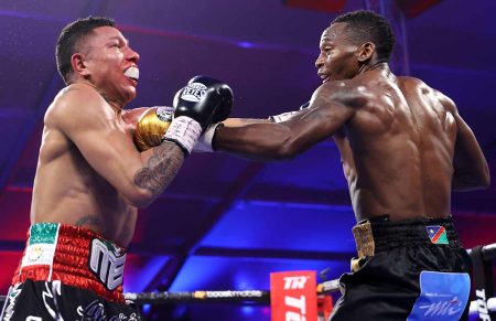 Miguel Berchelt vs Jeremiah Nakathila
