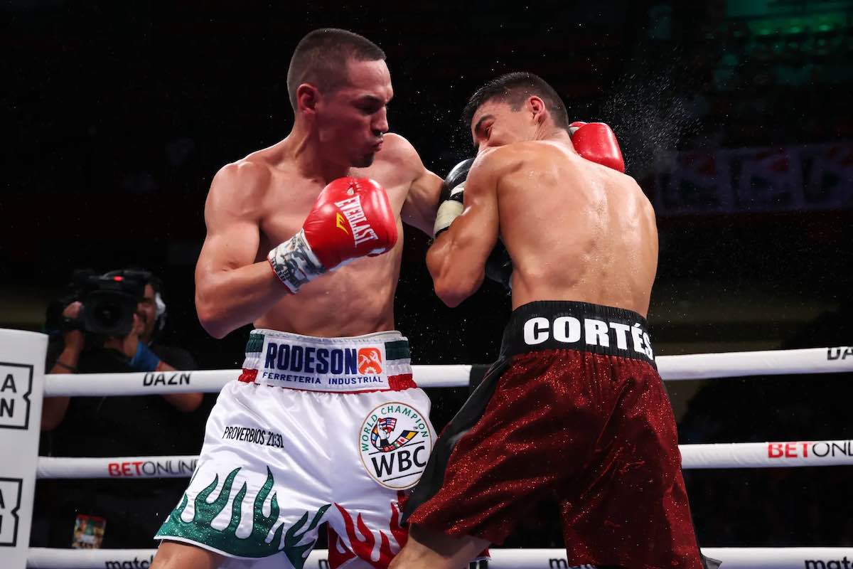 "Gallo" Estrada vs. Argi Cortés