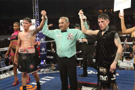 Cristopher López y Brandon 'Red Boy' Gámez empatan