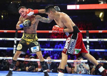 Oscar Valdez vs Vaquero Navarrete