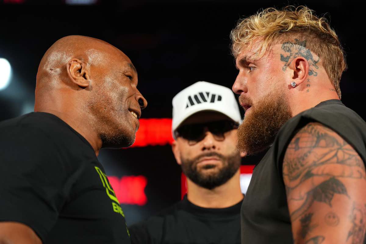 Jake Paul vs Mike Tyson