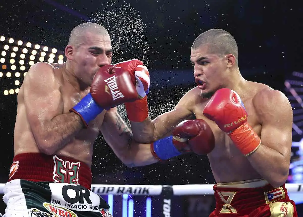 Damian Sosa vs Xander Zayas 