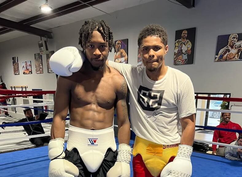 Keyshawn Davis y Shakur Stevenson 